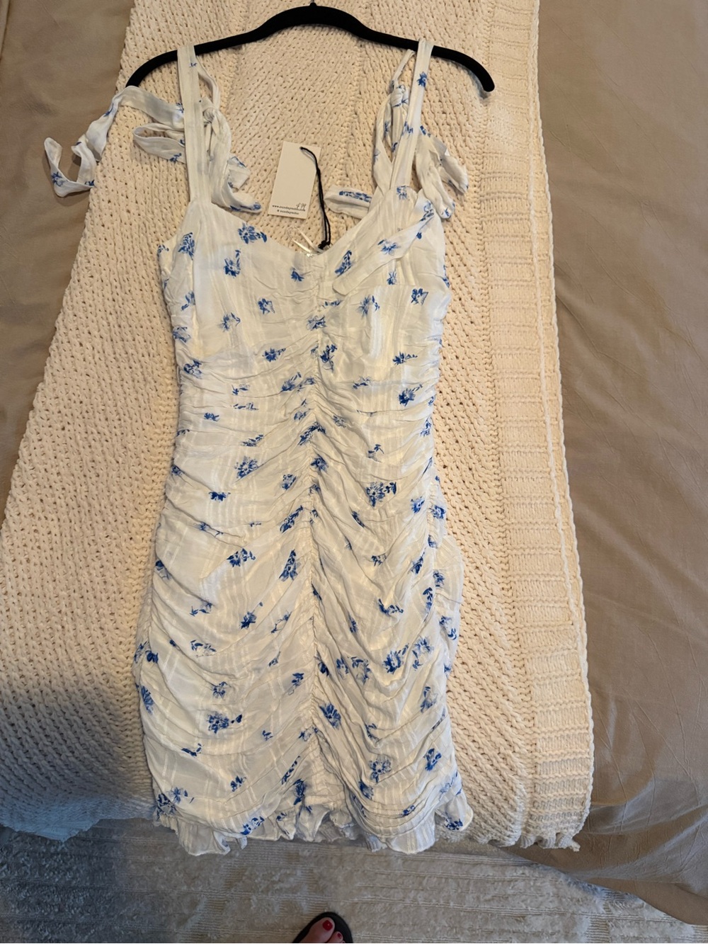 sundays White Dress with Blue Floral Print and Ruched Front